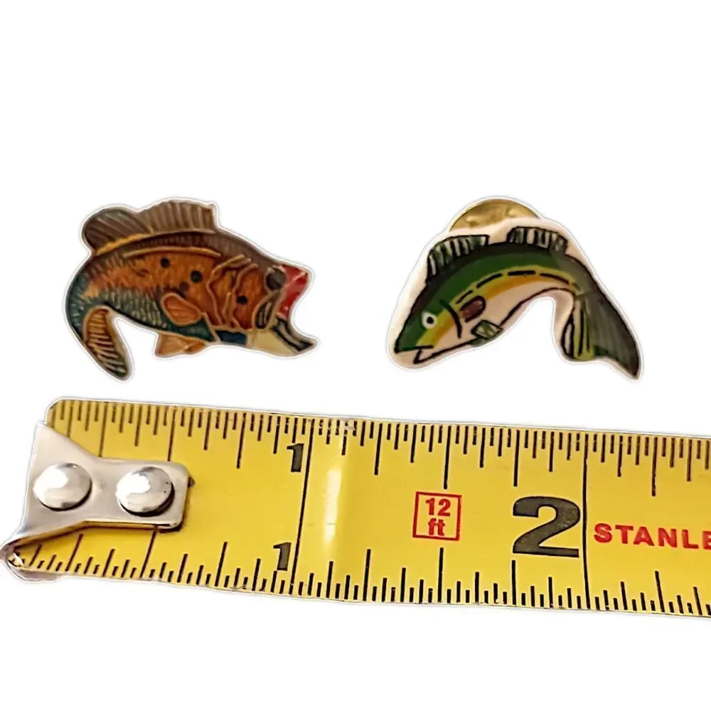 2 Vintage Fishing Hat Pins‎ Lapel Tie Tacks Large Mouth Bass Bassmaster Fishing.